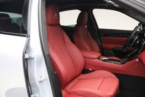 New 2023 Maserati Grecale Modena for sale $90,197 at Alfa Romeo of Greenwich in Greenwich CT 06830 19