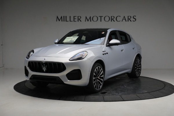 New 2023 Maserati Grecale Modena for sale $90,197 at Alfa Romeo of Greenwich in Greenwich CT 06830 1