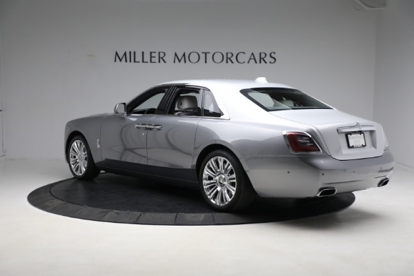 Used 2022 Rolls-Royce Ghost for sale Sold at Alfa Romeo of Greenwich in Greenwich CT 06830 8