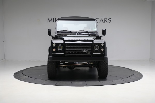 Used 1993 Land Rover Defender 110 for sale Sold at Alfa Romeo of Greenwich in Greenwich CT 06830 14