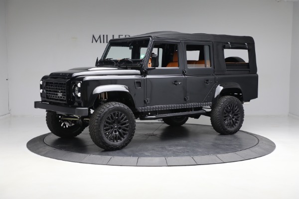 Used 1993 Land Rover Defender 110 for sale $195,900 at Alfa Romeo of Greenwich in Greenwich CT 06830 2