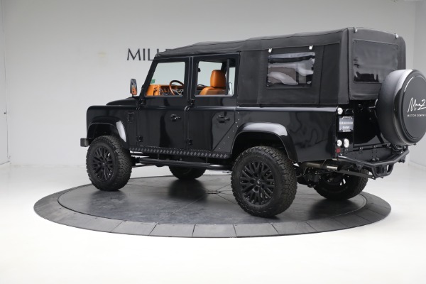 Used 1993 Land Rover Defender 110 for sale Sold at Alfa Romeo of Greenwich in Greenwich CT 06830 6