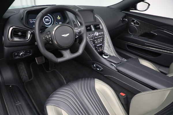 Used 2023 Aston Martin DB11 Volante for sale $248,900 at Alfa Romeo of Greenwich in Greenwich CT 06830 19