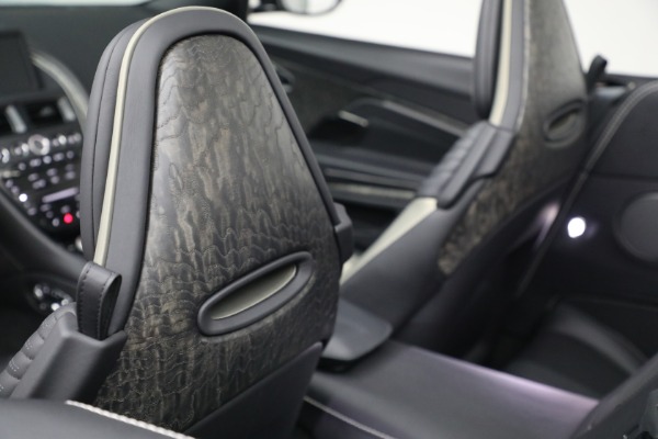 Used 2023 Aston Martin DB11 Volante for sale $248,900 at Alfa Romeo of Greenwich in Greenwich CT 06830 22