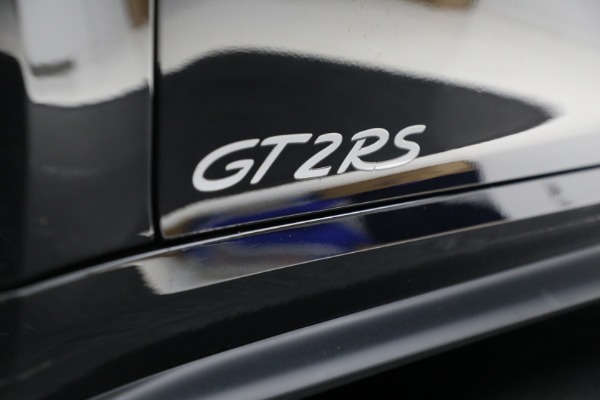 Used 2018 Porsche 911 GT2 RS for sale Call for price at Alfa Romeo of Greenwich in Greenwich CT 06830 23