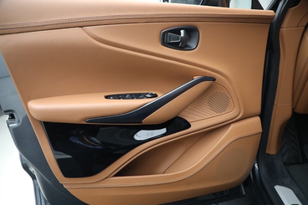 Used 2023 Aston Martin DBX 707 for sale $270,586 at Alfa Romeo of Greenwich in Greenwich CT 06830 16