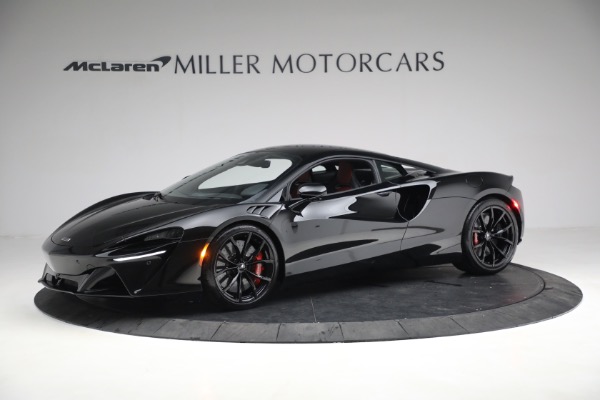 New 2023 McLaren Artura TechLux for sale $274,210 at Alfa Romeo of Greenwich in Greenwich CT 06830 2