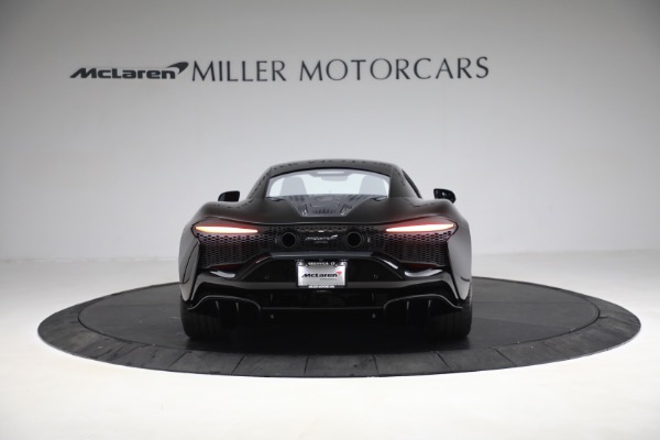 New 2023 McLaren Artura TechLux for sale $274,210 at Alfa Romeo of Greenwich in Greenwich CT 06830 6