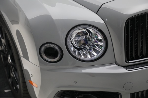 Used 2020 Bentley Mulsanne for sale Call for price at Alfa Romeo of Greenwich in Greenwich CT 06830 15