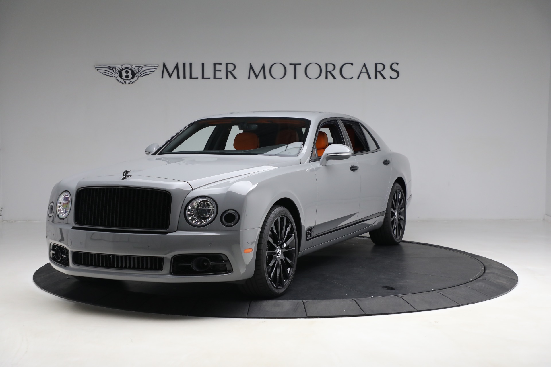 Used 2020 Bentley Mulsanne for sale Call for price at Alfa Romeo of Greenwich in Greenwich CT 06830 1
