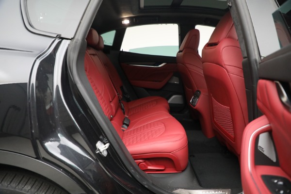 New 2023 Maserati Levante Trofeo for sale $170,866 at Alfa Romeo of Greenwich in Greenwich CT 06830 18
