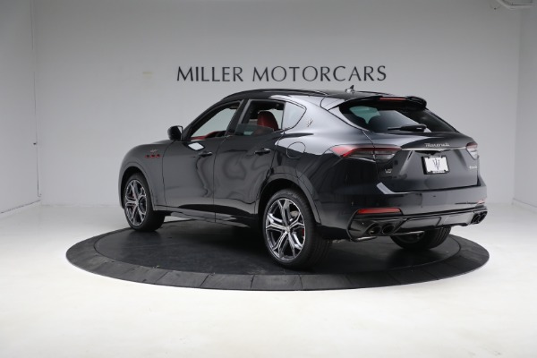 New 2023 Maserati Levante Trofeo for sale $170,866 at Alfa Romeo of Greenwich in Greenwich CT 06830 5