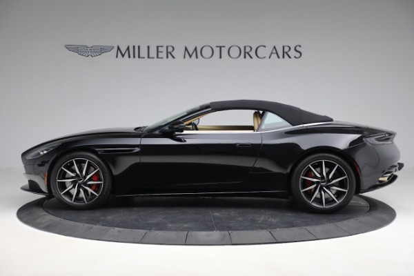 Used 2019 Aston Martin DB11 Volante for sale $139,900 at Alfa Romeo of Greenwich in Greenwich CT 06830 13