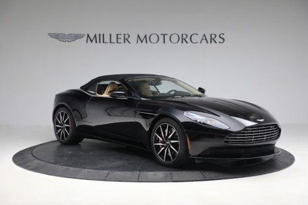 Used 2019 Aston Martin DB11 Volante for sale $139,900 at Alfa Romeo of Greenwich in Greenwich CT 06830 17