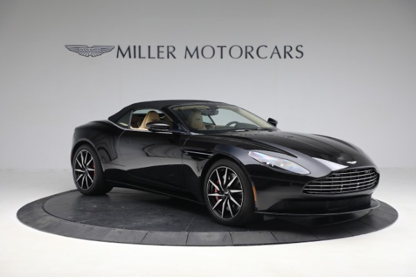 Used 2019 Aston Martin DB11 Volante for sale Sold at Alfa Romeo of Greenwich in Greenwich CT 06830 17