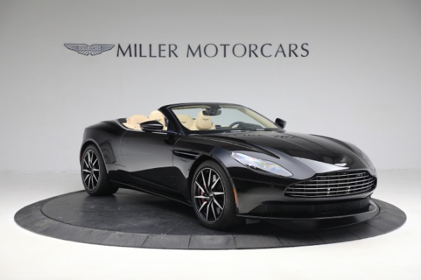 Used 2019 Aston Martin DB11 Volante for sale $139,900 at Alfa Romeo of Greenwich in Greenwich CT 06830 9