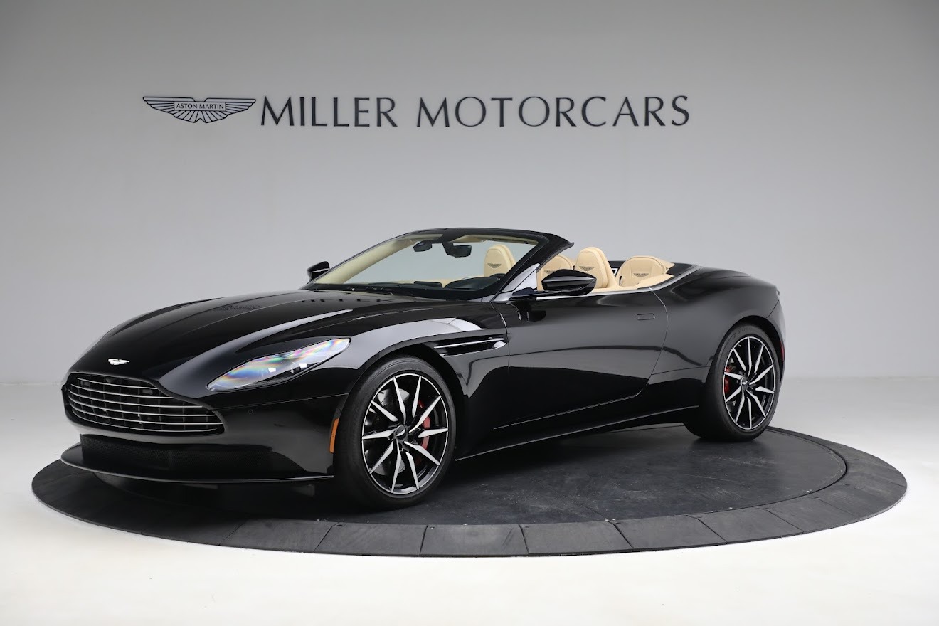 Used 2019 Aston Martin DB11 Volante for sale $139,900 at Alfa Romeo of Greenwich in Greenwich CT 06830 1