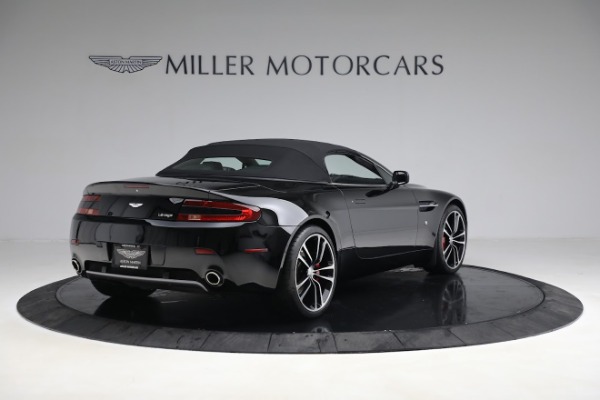 Used 2009 Aston Martin V8 Vantage Roadster for sale Sold at Alfa Romeo of Greenwich in Greenwich CT 06830 16