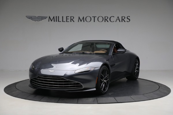 New 2023 Aston Martin Vantage V8 for sale $201,486 at Alfa Romeo of Greenwich in Greenwich CT 06830 13