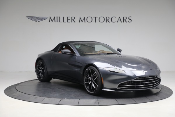 New 2023 Aston Martin Vantage V8 for sale $201,486 at Alfa Romeo of Greenwich in Greenwich CT 06830 18