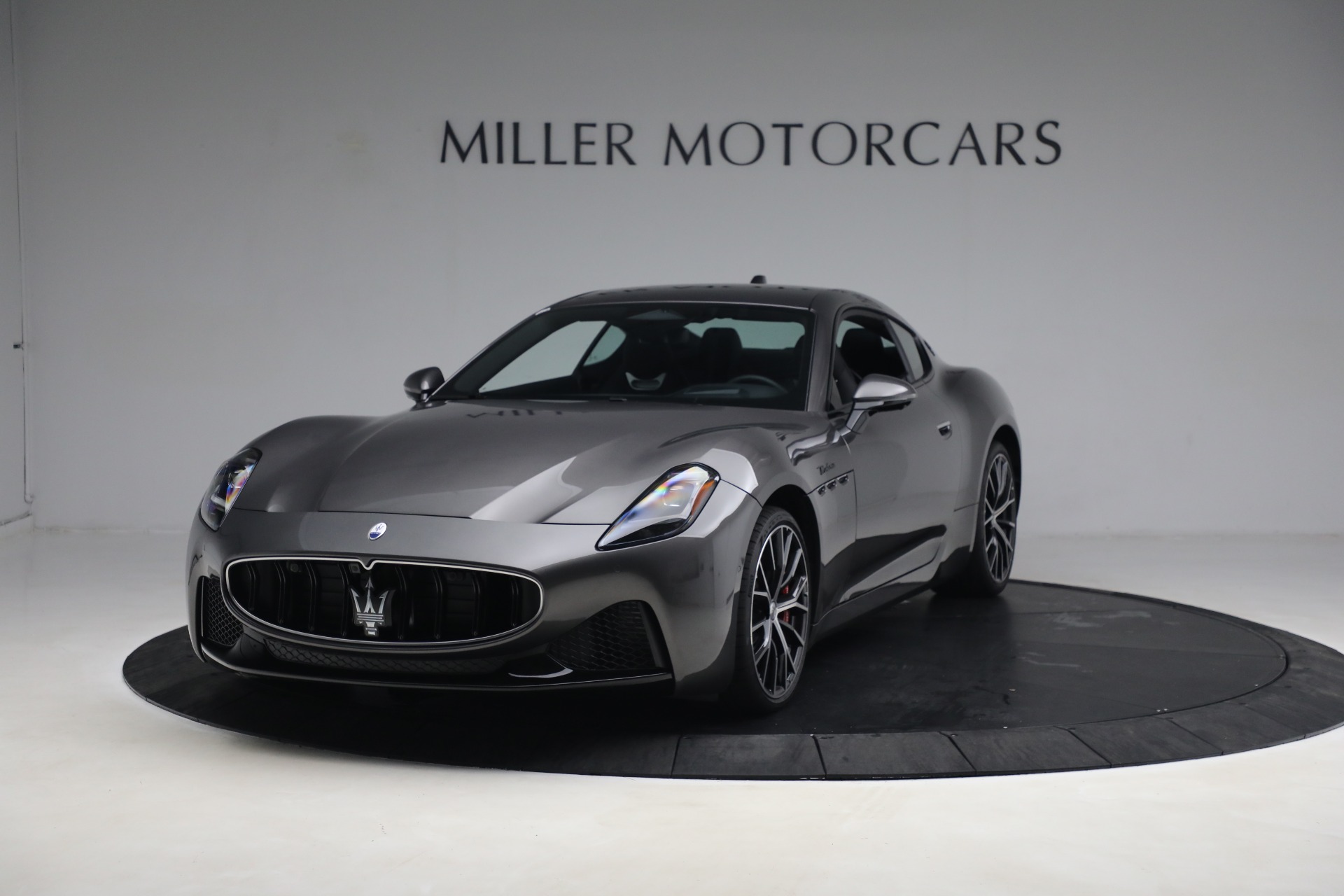 New 2024 Maserati GranTurismo Modena for sale $193,865 at Alfa Romeo of Greenwich in Greenwich CT 06830 1