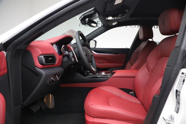New 2023 Maserati Levante Modena for sale $113,135 at Alfa Romeo of Greenwich in Greenwich CT 06830 13