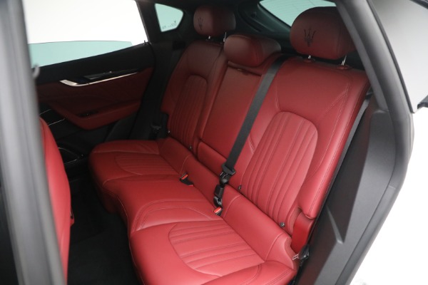 New 2023 Maserati Levante Modena for sale $113,135 at Alfa Romeo of Greenwich in Greenwich CT 06830 18
