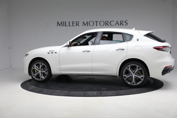 New 2023 Maserati Levante Modena for sale Sold at Alfa Romeo of Greenwich in Greenwich CT 06830 4