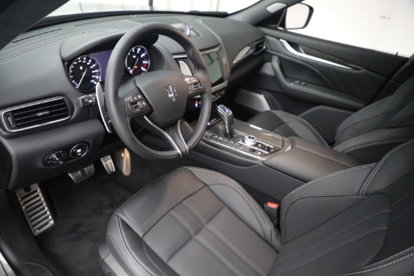 New 2023 Maserati Levante Modena S for sale $118,900 at Alfa Romeo of Greenwich in Greenwich CT 06830 14