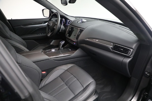 New 2023 Maserati Levante Modena S for sale $118,900 at Alfa Romeo of Greenwich in Greenwich CT 06830 18