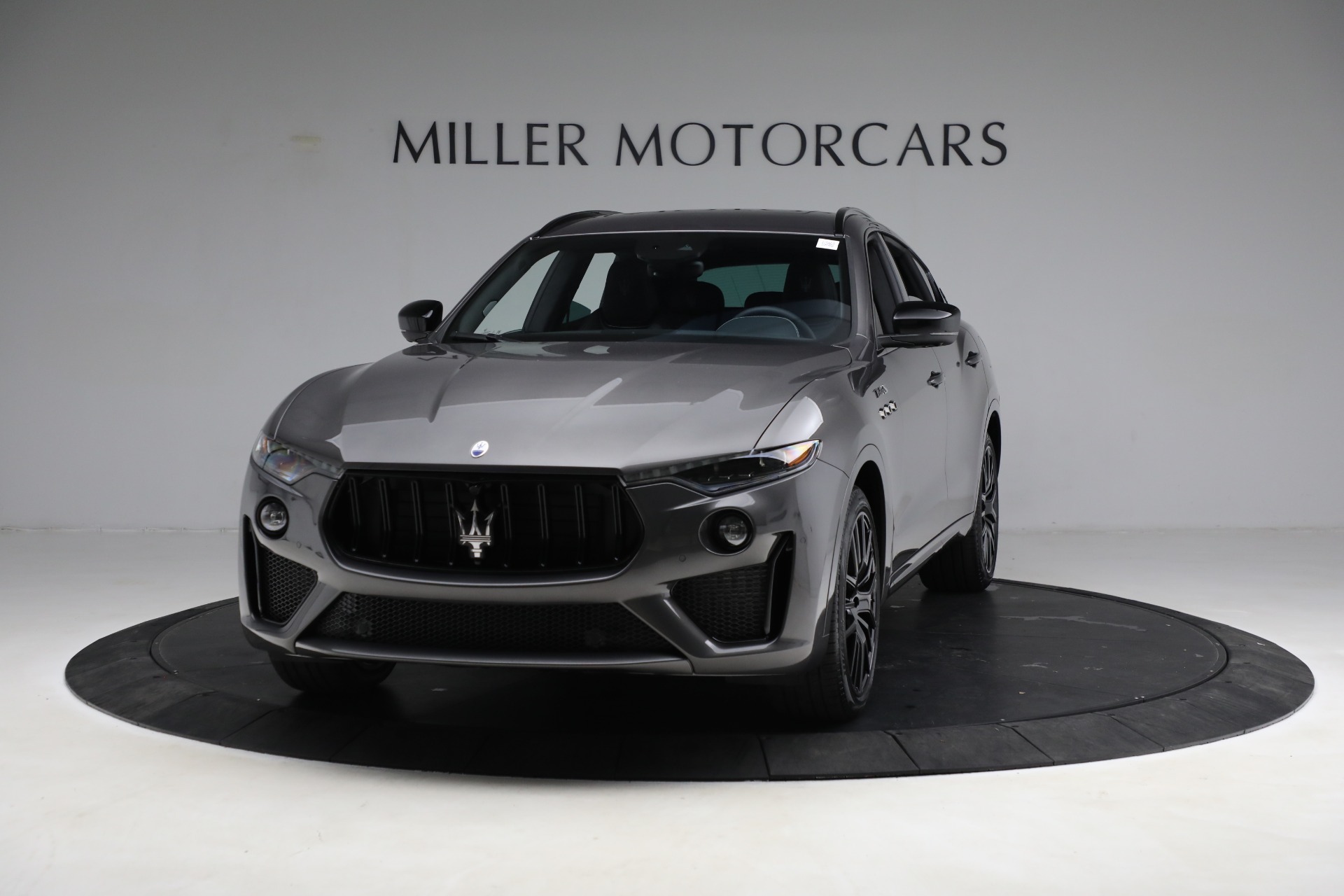 New 2023 Maserati Levante Modena S for sale $118,900 at Alfa Romeo of Greenwich in Greenwich CT 06830 1