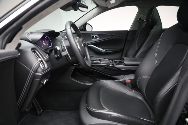 Used 2021 Aston Martin DBX for sale $134,900 at Alfa Romeo of Greenwich in Greenwich CT 06830 14
