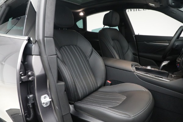 New 2023 Maserati Levante GT for sale $102,195 at Alfa Romeo of Greenwich in Greenwich CT 06830 17