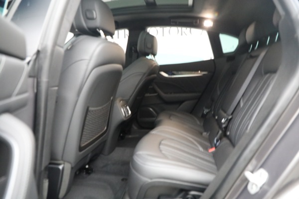 New 2023 Maserati Levante GT for sale $102,195 at Alfa Romeo of Greenwich in Greenwich CT 06830 18