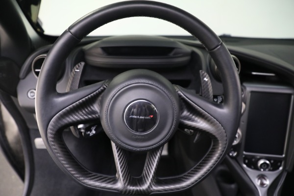 Used 2018 McLaren 720S Luxury for sale $249,900 at Alfa Romeo of Greenwich in Greenwich CT 06830 23