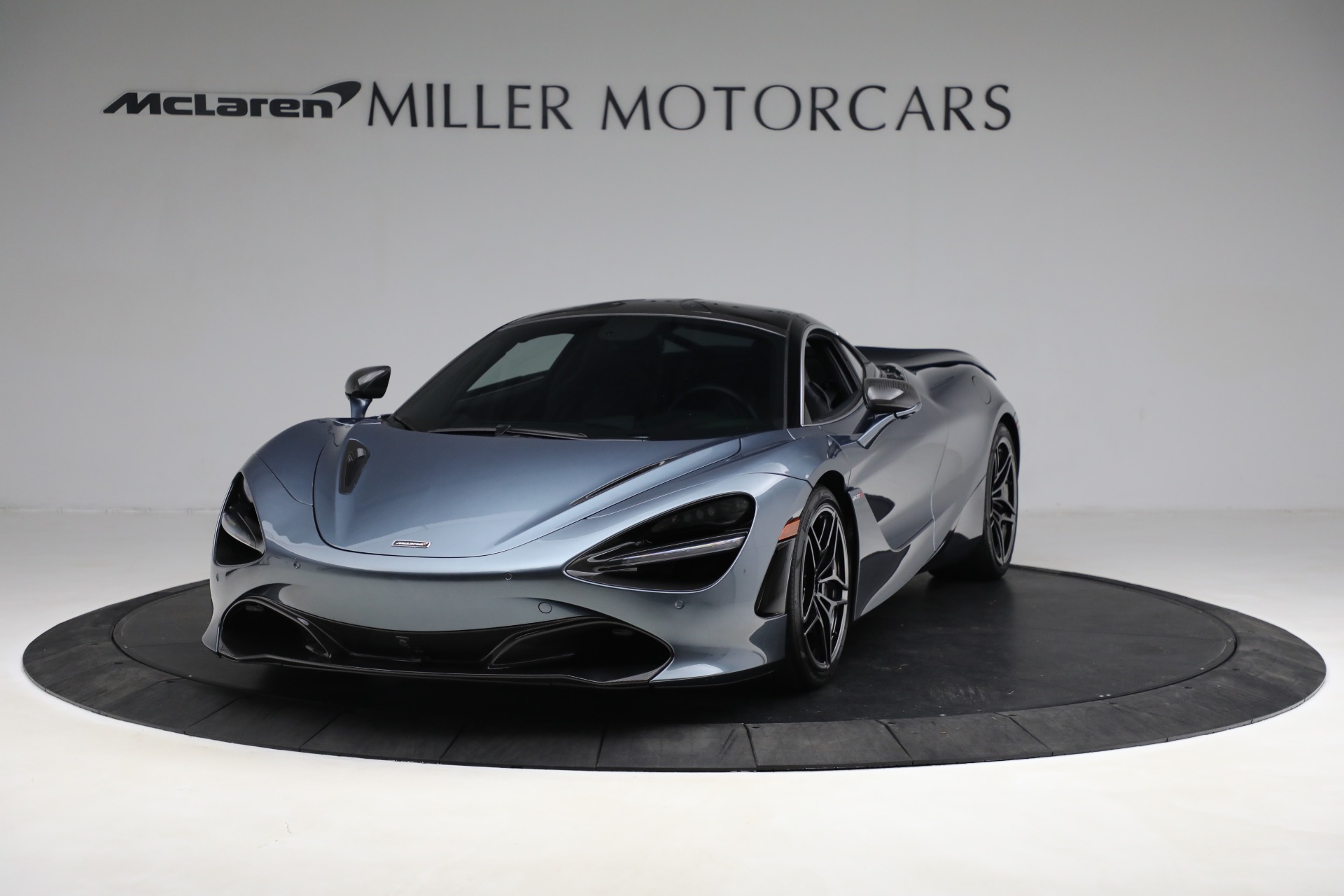 Used 2018 McLaren 720S Luxury for sale Sold at Alfa Romeo of Greenwich in Greenwich CT 06830 1