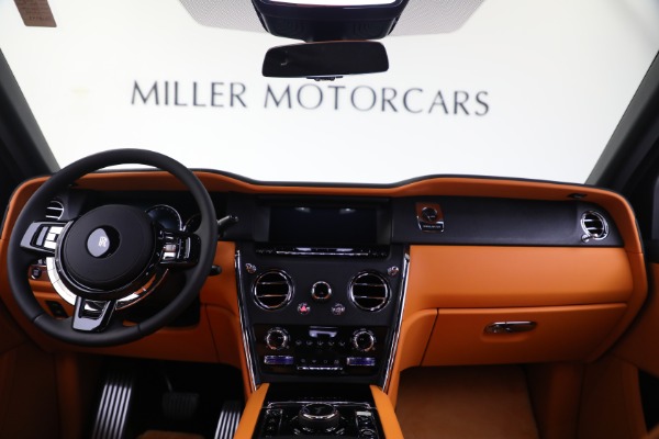 New 2023 Rolls-Royce Cullinan for sale $429,450 at Alfa Romeo of Greenwich in Greenwich CT 06830 28