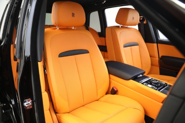 New 2023 Rolls-Royce Black Badge Cullinan for sale Call for price at Alfa Romeo of Greenwich in Greenwich CT 06830 25