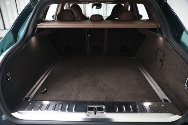 Used 2023 Aston Martin DBX for sale Sold at Alfa Romeo of Greenwich in Greenwich CT 06830 28