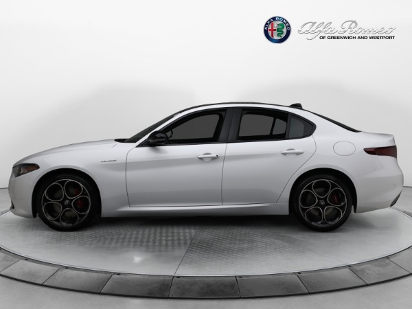 New 2023 Alfa Romeo Giulia Veloce for sale Sold at Alfa Romeo of Greenwich in Greenwich CT 06830 4