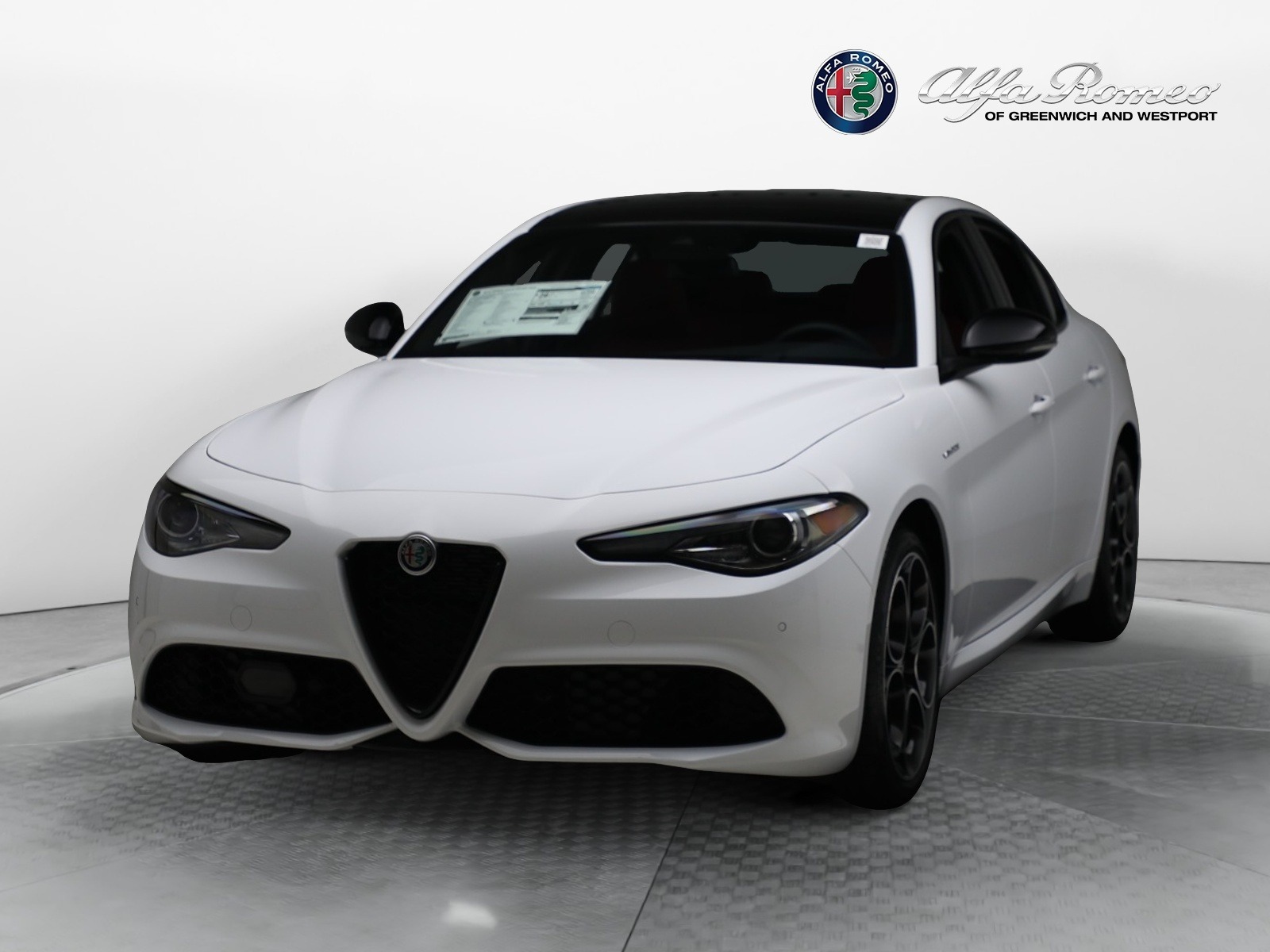 New 2023 Alfa Romeo Giulia Veloce for sale $53,085 at Alfa Romeo of Greenwich in Greenwich CT 06830 1