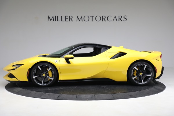 Used 2022 Ferrari SF90 Spider for sale $839,900 at Alfa Romeo of Greenwich in Greenwich CT 06830 14