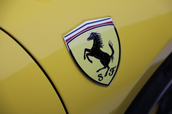 Used 2022 Ferrari SF90 Spider for sale $839,900 at Alfa Romeo of Greenwich in Greenwich CT 06830 26