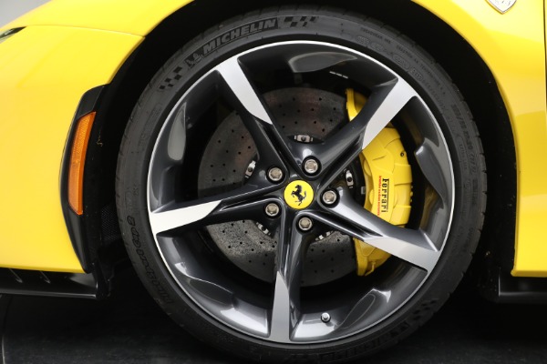 Used 2022 Ferrari SF90 Spider for sale $839,900 at Alfa Romeo of Greenwich in Greenwich CT 06830 28