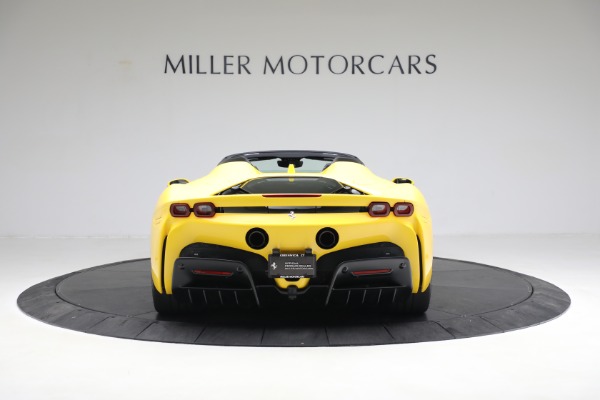 Used 2022 Ferrari SF90 Spider for sale $839,900 at Alfa Romeo of Greenwich in Greenwich CT 06830 6