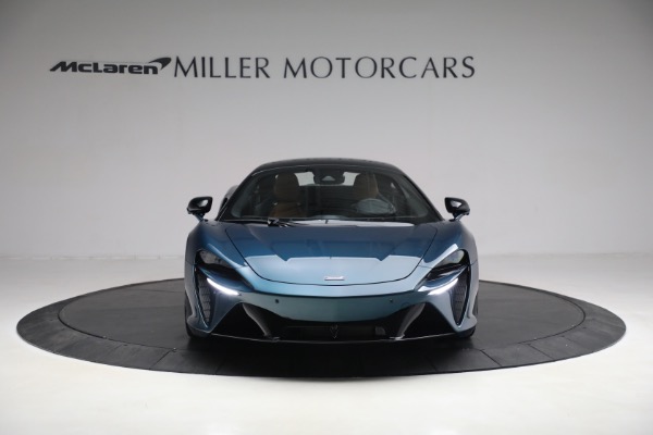 New 2023 McLaren Artura TechLux for sale $263,525 at Alfa Romeo of Greenwich in Greenwich CT 06830 12