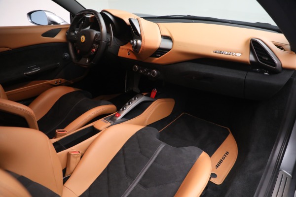 Used 2018 Ferrari 488 GTB for sale $294,900 at Alfa Romeo of Greenwich in Greenwich CT 06830 16