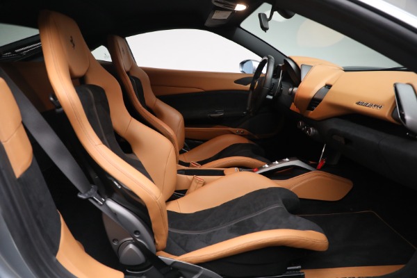 Used 2018 Ferrari 488 GTB for sale $294,900 at Alfa Romeo of Greenwich in Greenwich CT 06830 17