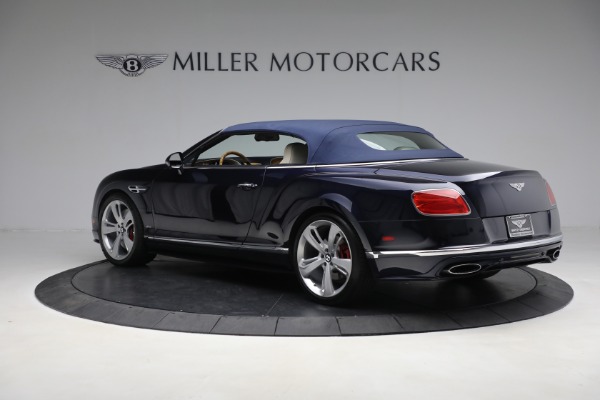 Used 2017 Bentley Continental GT Speed for sale $144,900 at Alfa Romeo of Greenwich in Greenwich CT 06830 19