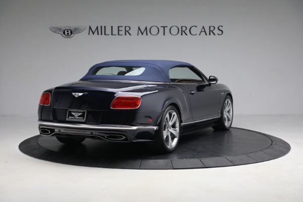 Used 2017 Bentley Continental GT Speed for sale $144,900 at Alfa Romeo of Greenwich in Greenwich CT 06830 21